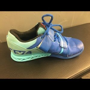 Reebok 2.0 Lifter Plus Training Shoe size 7